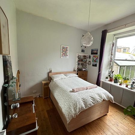 Quirky Apartment In Leith 爱丁堡 外观 照片